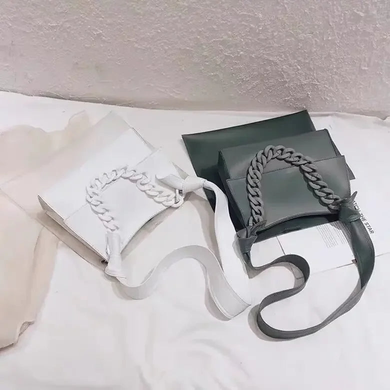 SilkMatte StrapChain